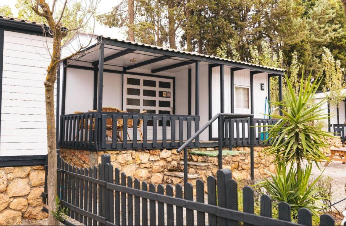 Camping & Bungalows Suspiro Del Moro Otura Bagian luar foto
